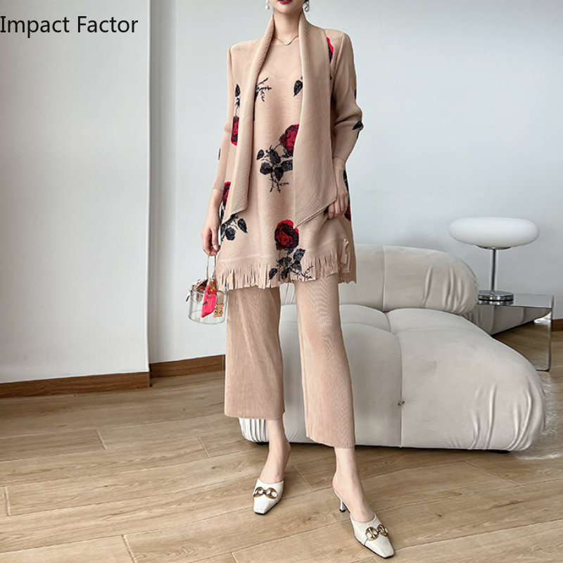 Mùa Xuân 2023 Phụ Nữ Mới Của B - đánh giá và giá Women'S Fashion Show 2022