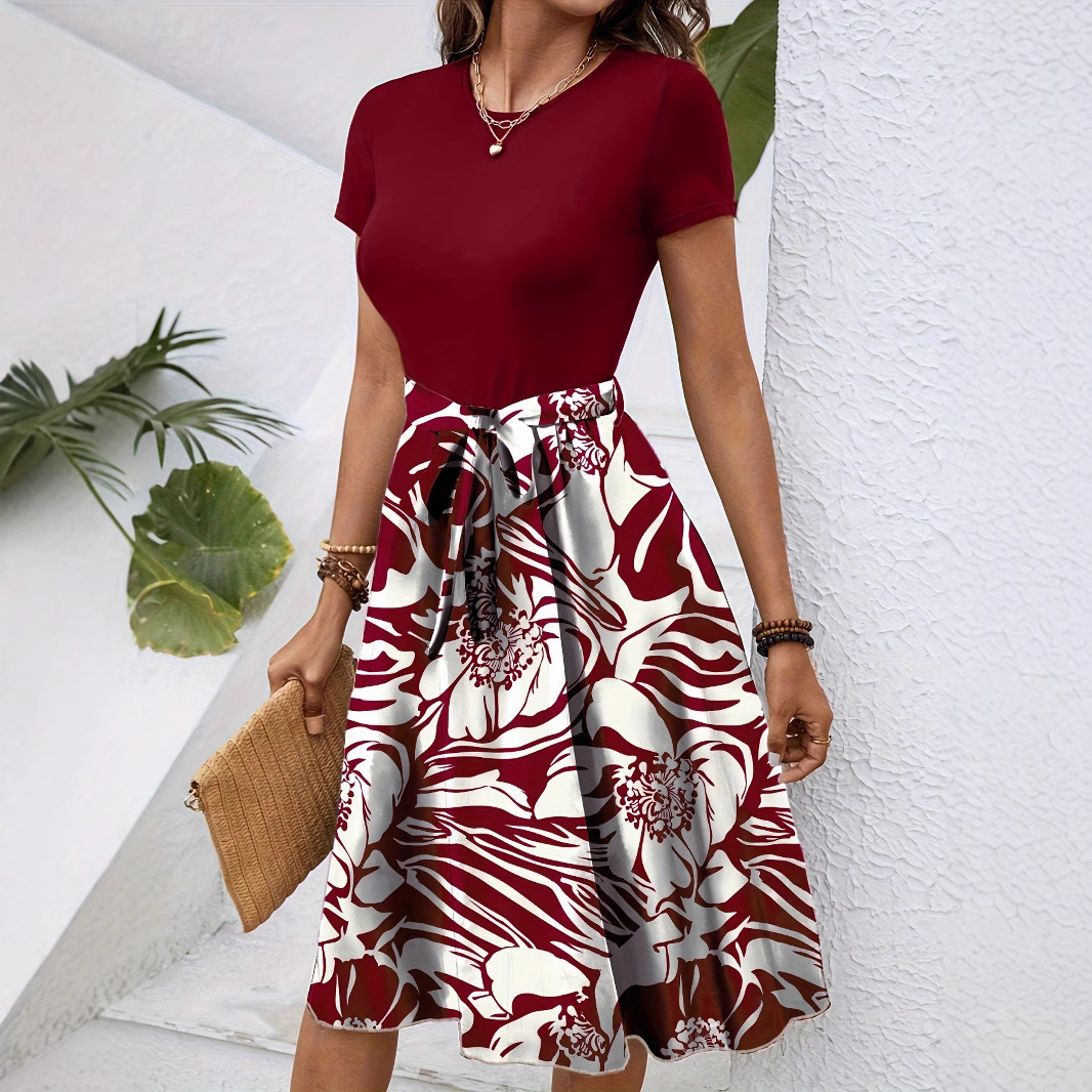 Fashion Trend Crew Neck Short  - đánh giá và giá Women'S Fashion Show 2022