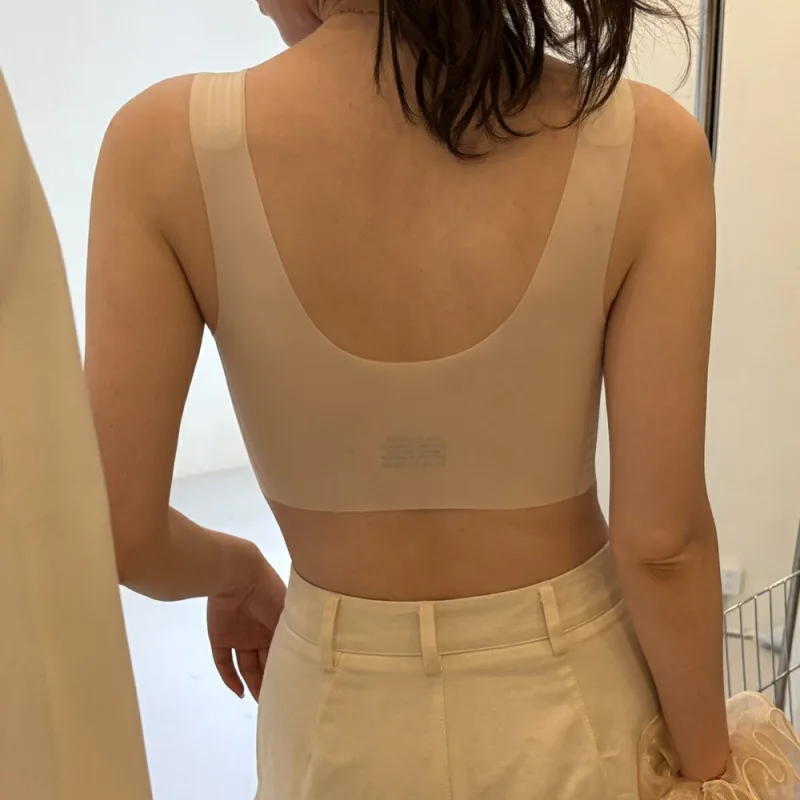 KUCLUT Ice Skin Foundation Liq - đánh giá và giá Bra Top Seamless